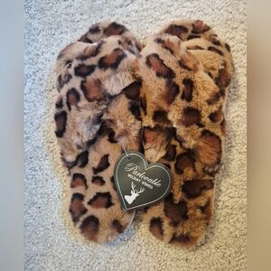 Fur Leopard Print Criss Cross Slippers